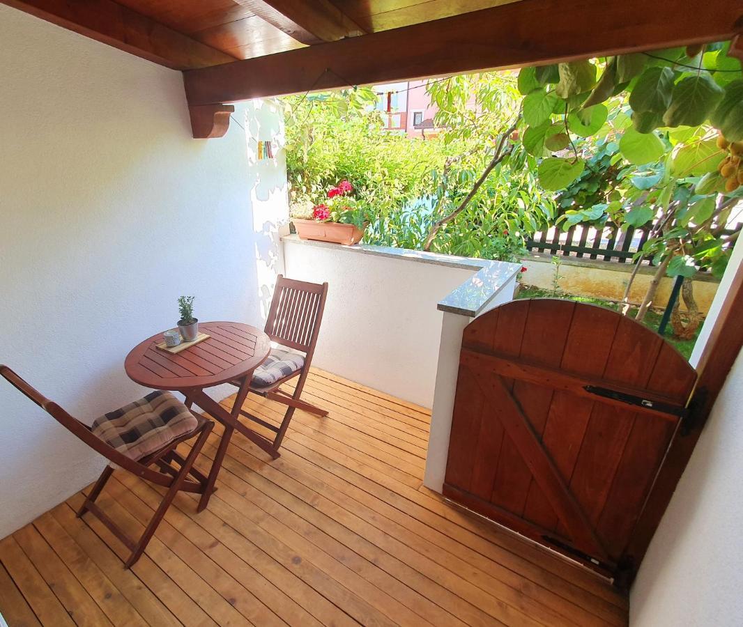 Apartments Kiwi Rovinj Exterior photo